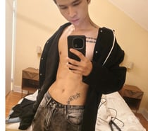 ♂️THAI GAY BOY JR IN HULL ♥️REAL PHOTO