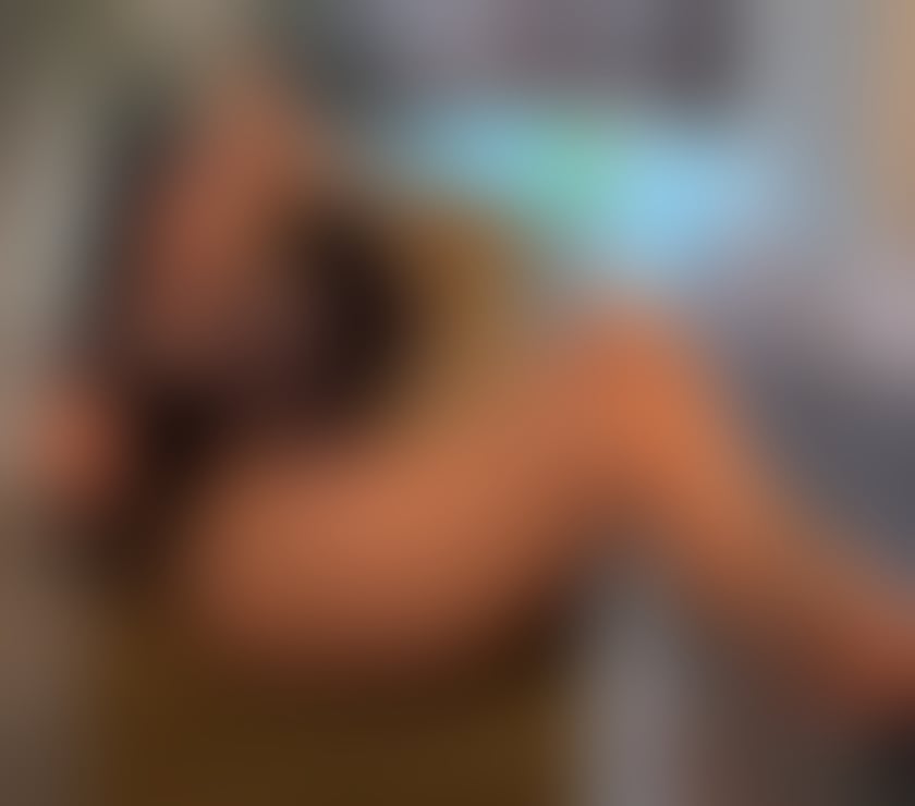 Escorts South East London Greenwich - DLR Station - South East London - Photos for NAUGHTY MIA ❤️‍🔥🇧🇷 GFE 🥰 PARTY GIRL🥇✨