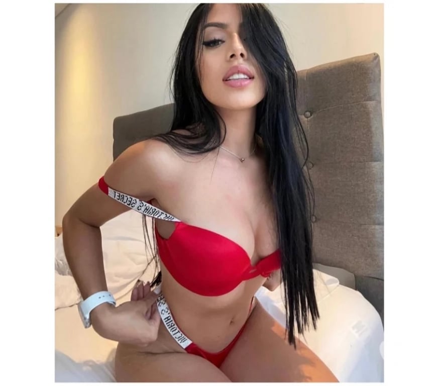 Escorts Buckinghamshire High Wycombe - Buckinghamshire - Photos for Bruna🔆big butt🧚🏼‍♀️party🧚🏼‍♀️
