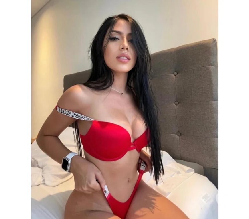 Escorts Buckinghamshire High Wycombe - Buckinghamshire - Photos for Bruna🔆big butt🧚🏼‍♀️party🧚🏼‍♀️