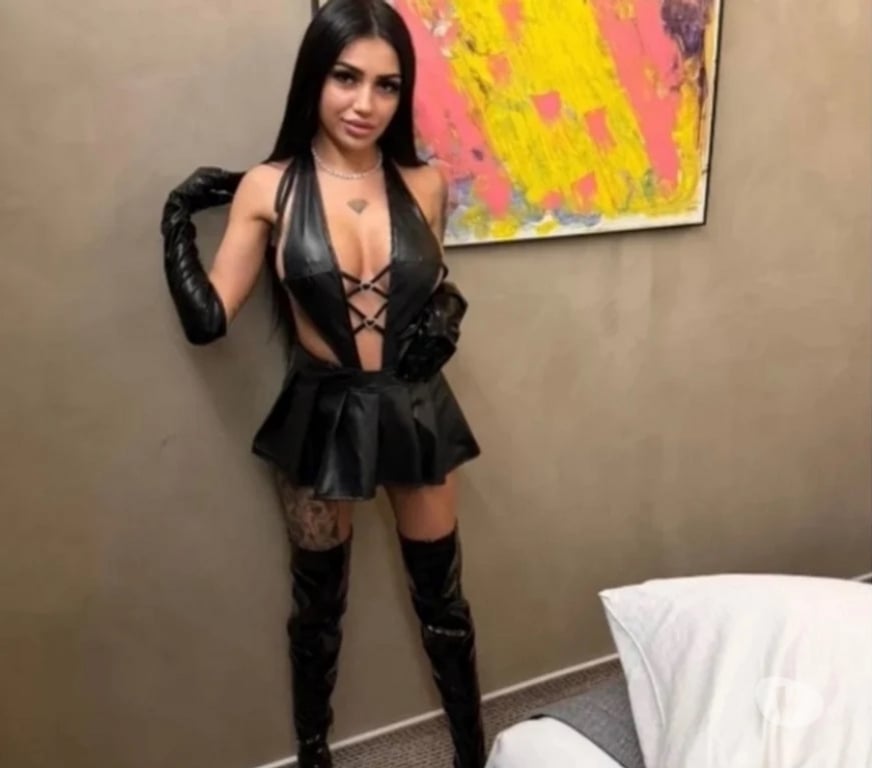 Escorts Caerphilly - Wales Blackwood - Caerphilly - Photos for Melisa 🖤New in town🔥Hot services🔥Party girl🥂