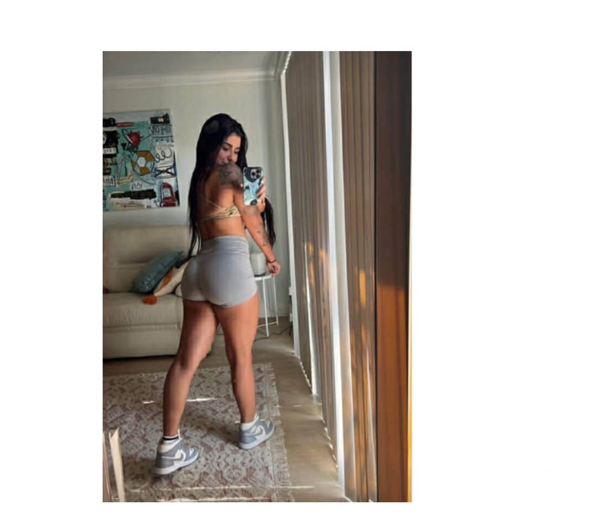 Escorts Isle of Anglesey - Wales Llangefni - Isle of Anglesey - Photos for Lary new girl ready for you