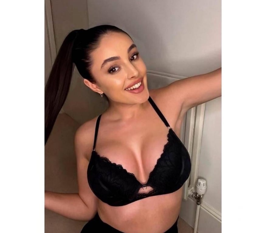 Escorts South Yorkshire Doncaster - Photos for Valentina Perfect Body ♥️ Party Girl 🥂