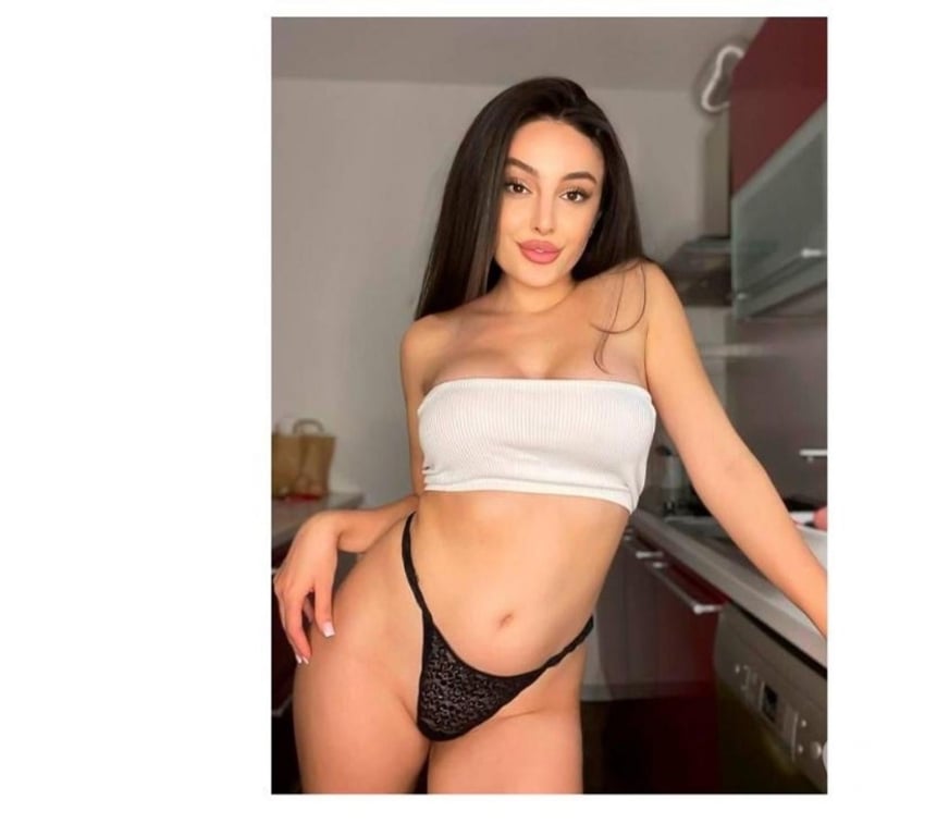 Escorts South Yorkshire Doncaster - Photos for Valentina Perfect Body ♥️ Party Girl 🥂