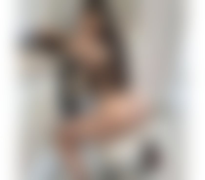  Escorts Caterham Tandridge - Photos for OUTCALL BEST TIME 🍭❤️NEW KARINA