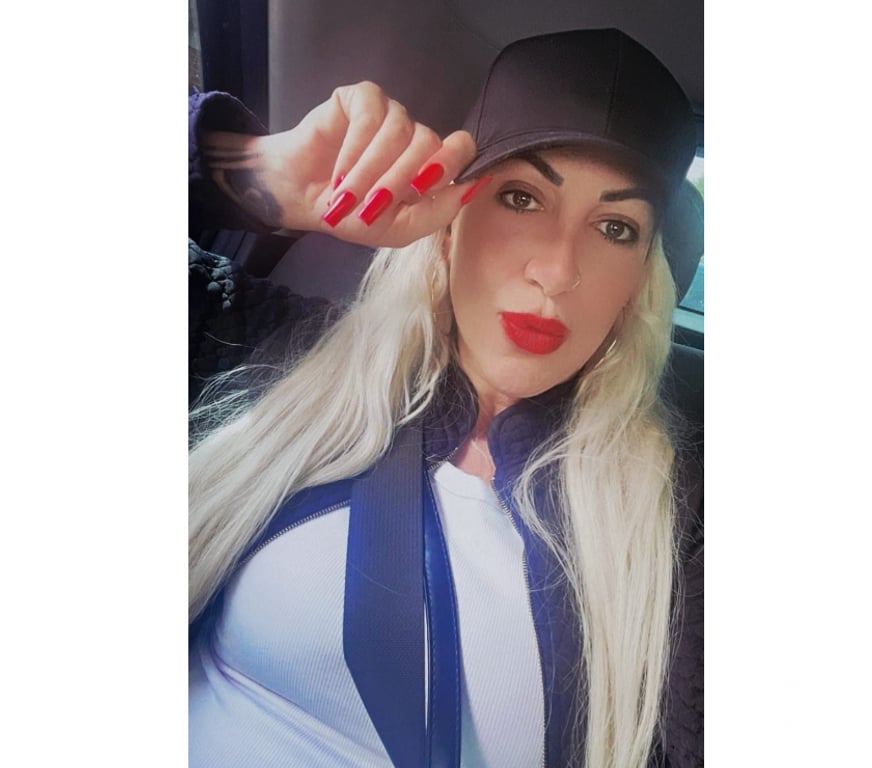 Escorts North London North Finchley - North London - Photos for Blonde Brazilian Girl Naugthy