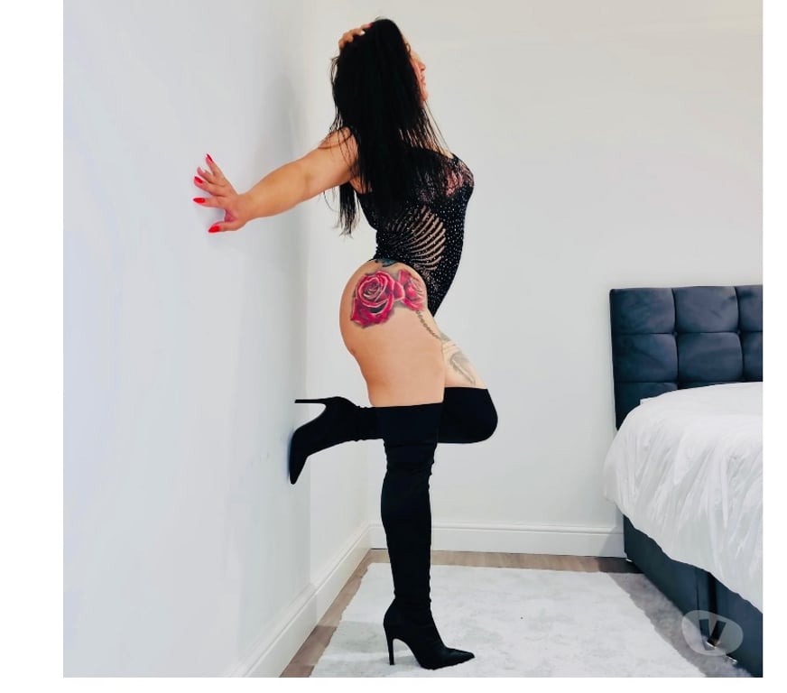 Escorts South East London Bromley - Photos for Hot and sexy Hungarian girl 28 love party’s 💋💋💋