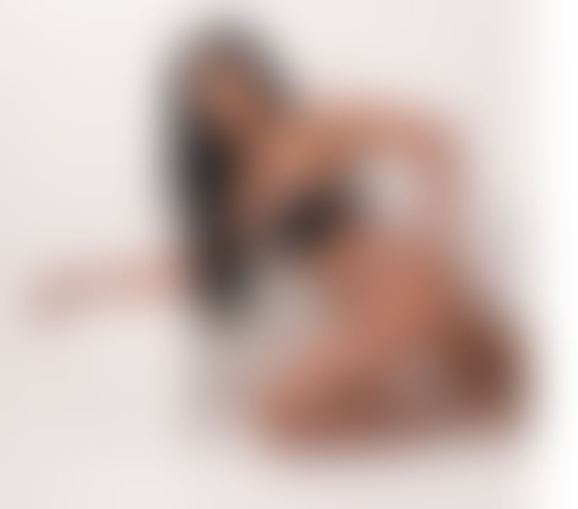 Escorts West Yorkshire Leeds - Photos for Julhy NEW IN TOWN ❤️‍🔥💯 FESTIVE GIRL