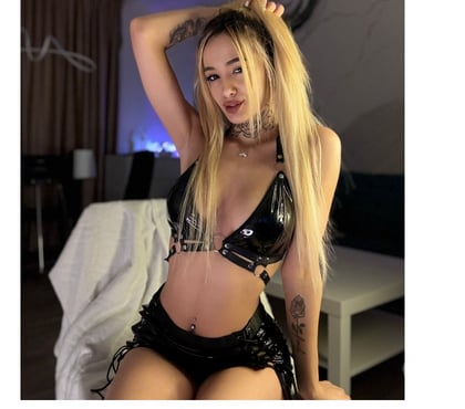 Escorts and Massages Norwich City Centre Norwich - Photos for New Girl just arrived 😍