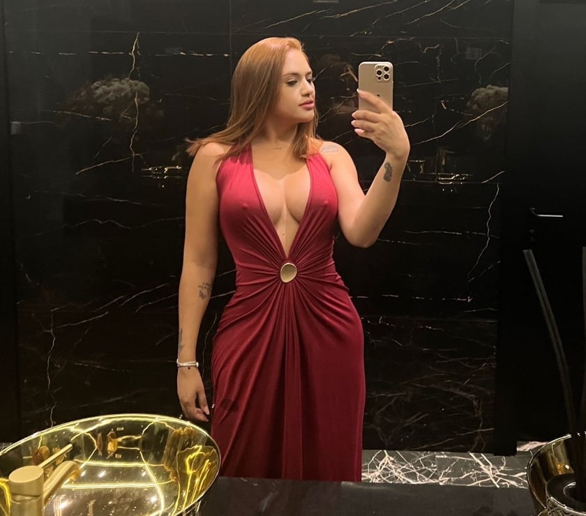 Escorts and Massages Barking Barking and Dagenham - Photos for 💋🎉 RED HEAD BEAUTY, PARTY GIRL 🎉💋