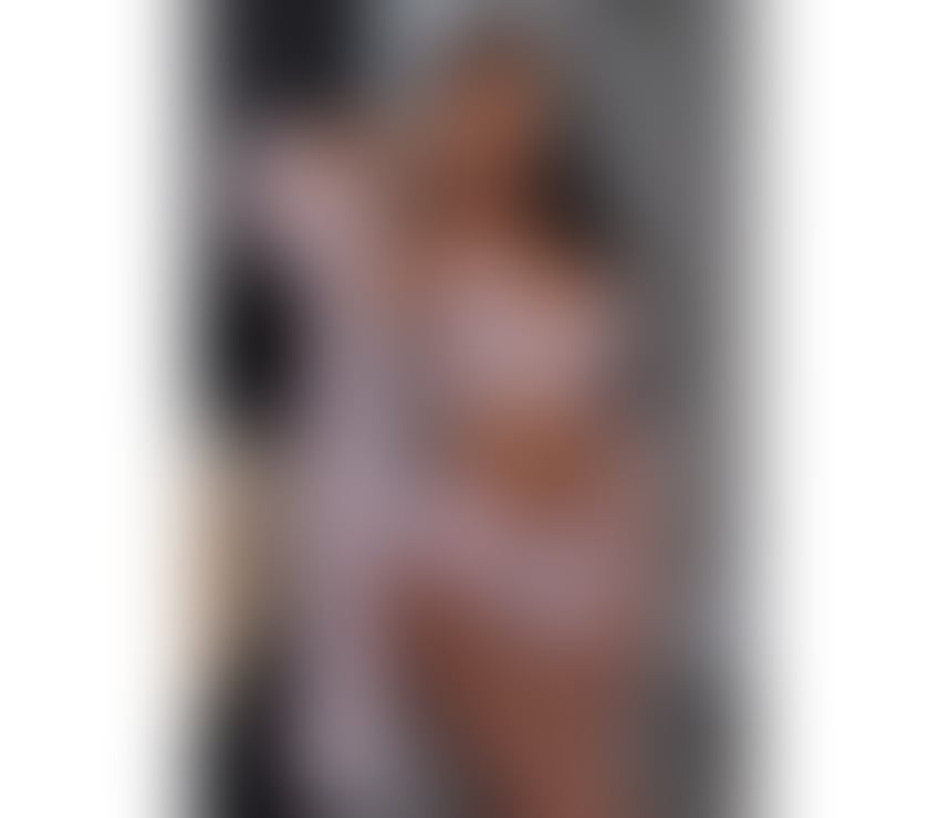 Sofia brunette brazilian party girl