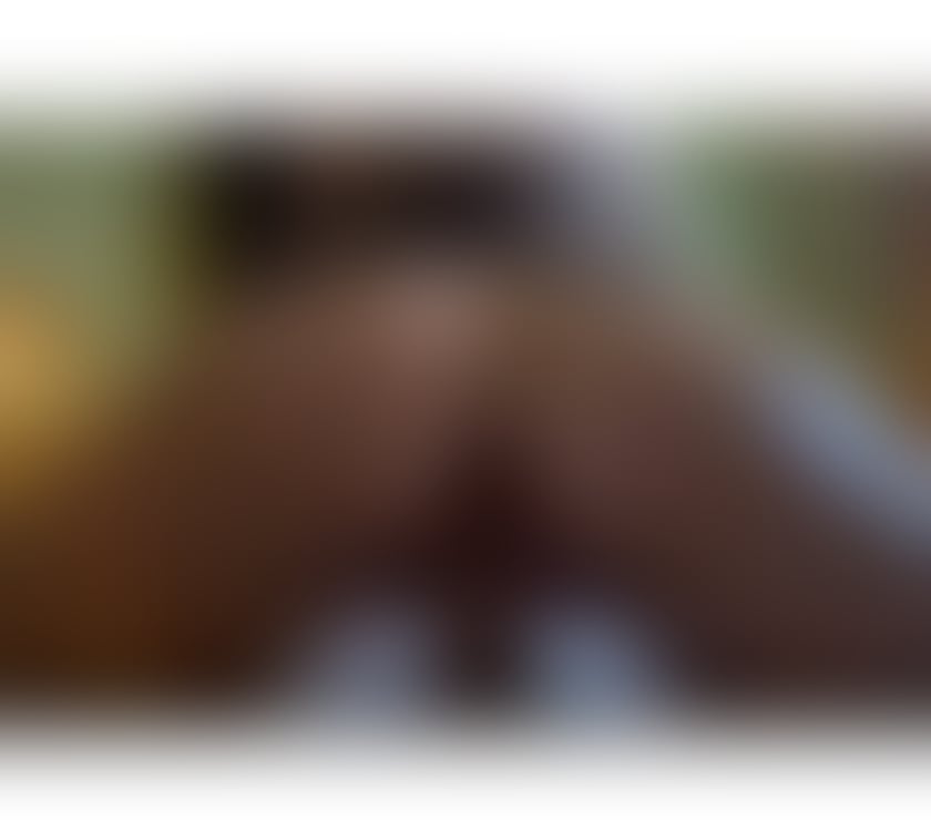 Escorts Hampshire Eastleigh - Photos for Posh Totty Milf here to service and be your sexual coach