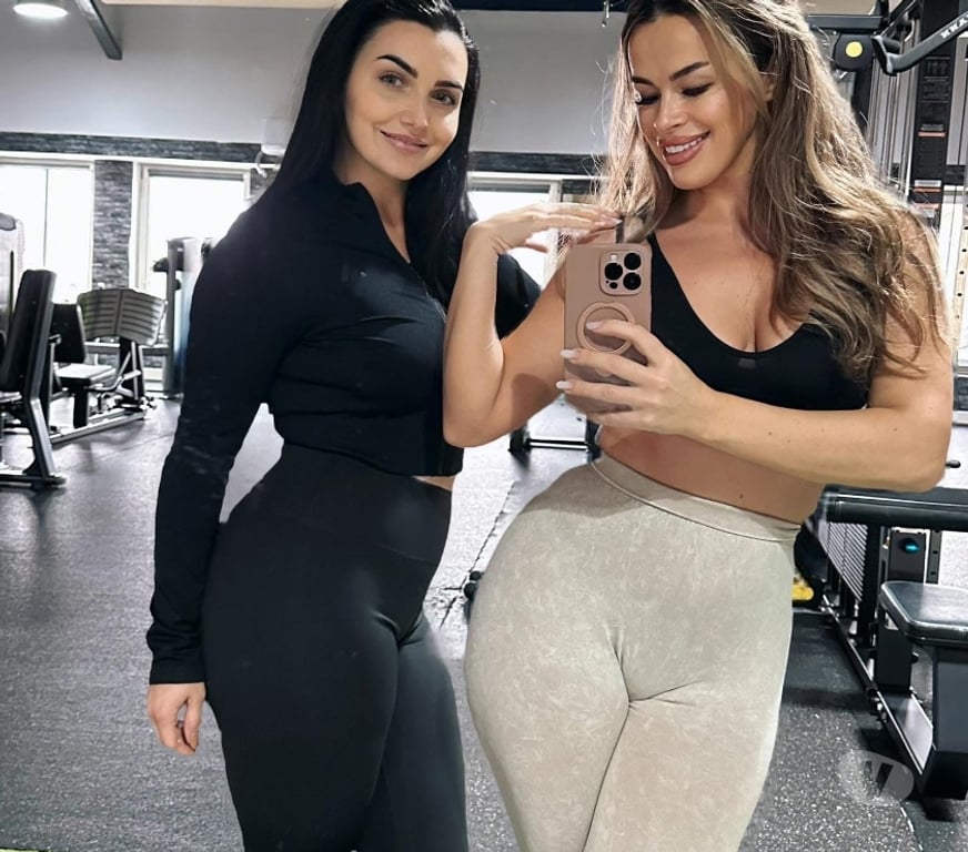 Escorts North Lanarkshire Airdrie - North Lanarkshire - Photos for 🤩2 STARS🤩IN -OUT-VIDEOCHAT🤩