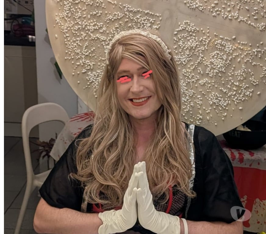 Trans Escorts West Yorkshire Leeds - Photos for British Blonde CD Trans