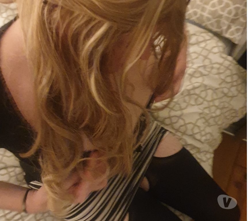 Trans Escorts West Yorkshire Leeds - Photos for British Blonde CD Trans