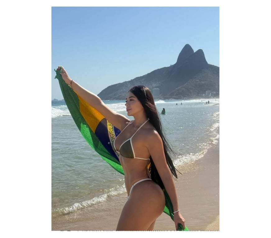 Escorts Surrey Spelthorne - Photos for 🔥 HOT BRAZILIAN - BIG ASS 🍑