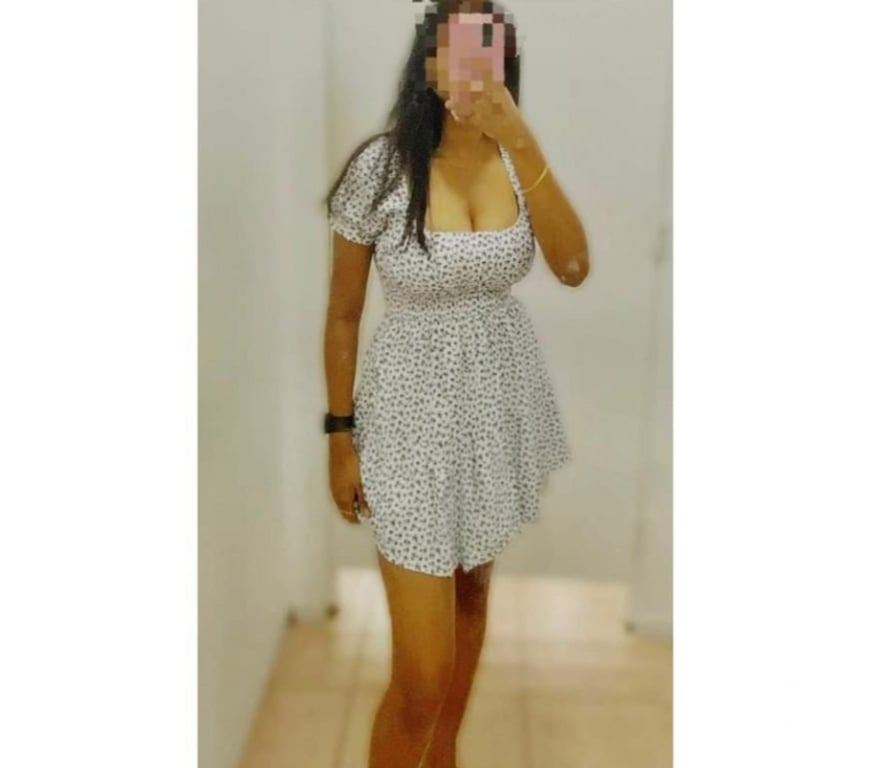 Escorts North West London Stonebridge Park Station - North West London - Photos for Divya Indian girl new in town