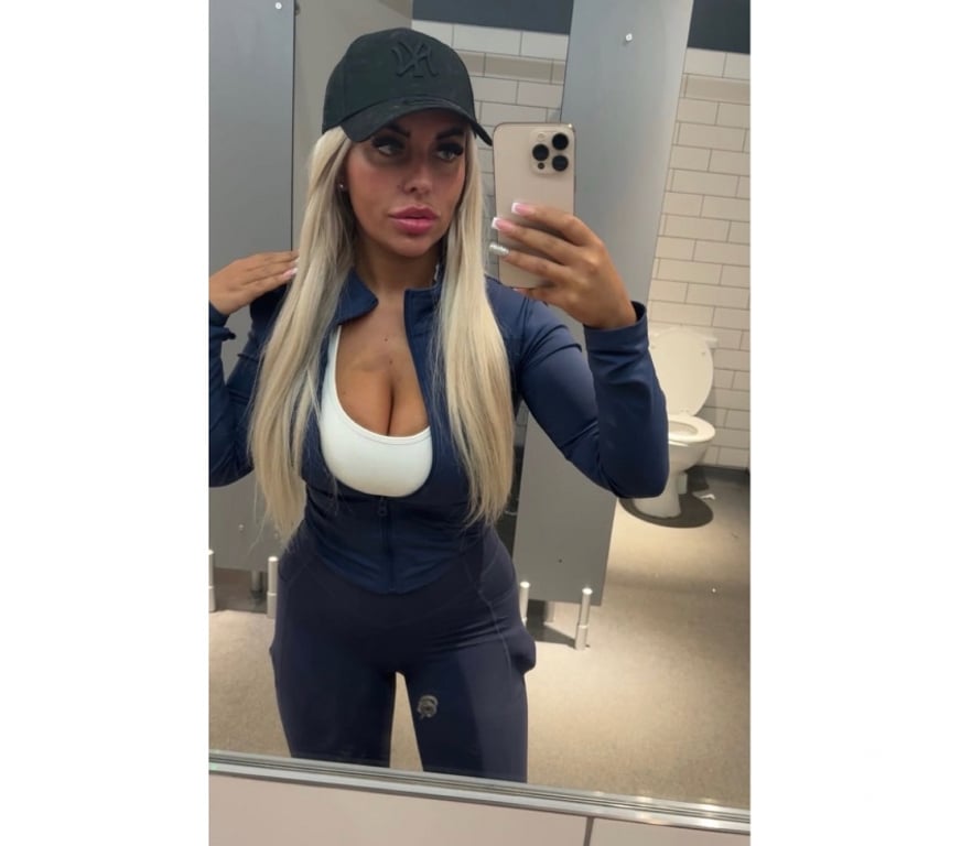 Escorts Wiltshire Swindon - Photos for CLASSY GENUINE BRITISH LADY😘 CALL ME✅