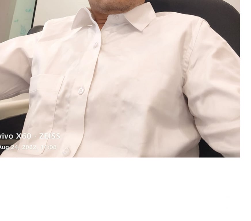 Escorts West London Hammersmith (Dist&Picc Line) Station - West London - Photos for hot boy in town