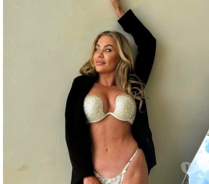 Escorts and Massages Aylesbury Buckinghamshire - Photos for Lovely Viki ready for you!Don’t miss out