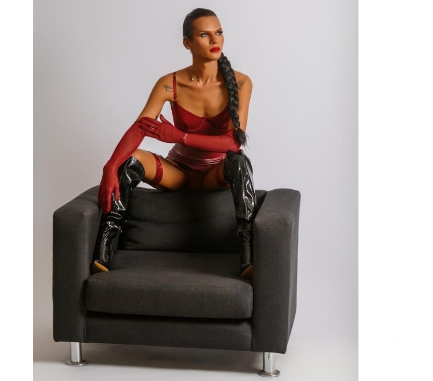 Trans Escorts Leicestershire Leicester - Photos for Perola Brazilian Hot Party