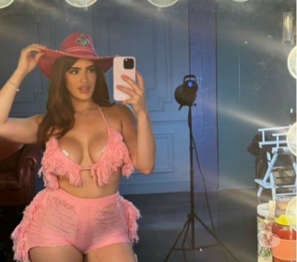 Escorts Dagenham Barking and Dagenham - Photos for 🌟 Effortless Charm ✨