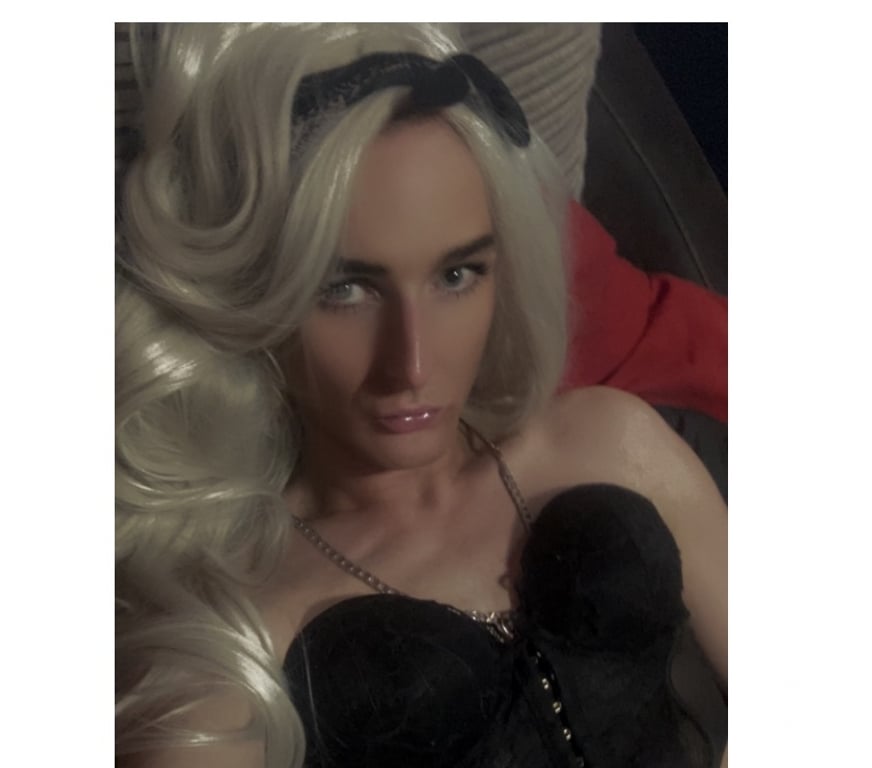  Gay massage South Yorkshire Sheffield - Photos for BEAUTIFUL, CONVINCING TGIRL AVAILABLE IN SHEFFIELD