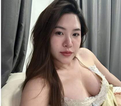 Escorts Hasland Chesterfield - Photos for pretty 2 oriental girls escort 100% no rush