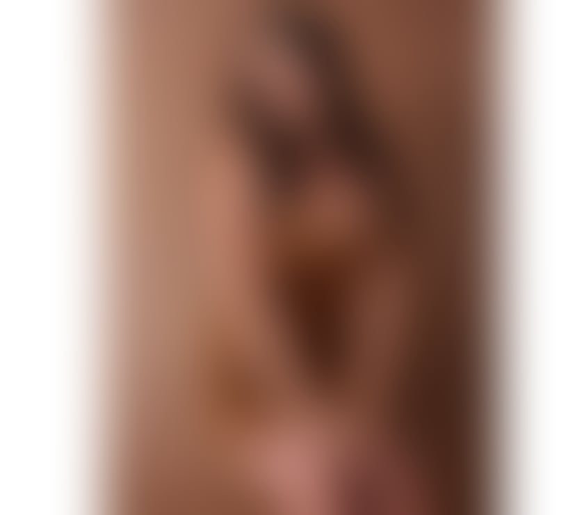 Escorts East London Gants Hill - East London - Photos for ⚜️ Astonishingly Beautiful Brunette Brazilian Party