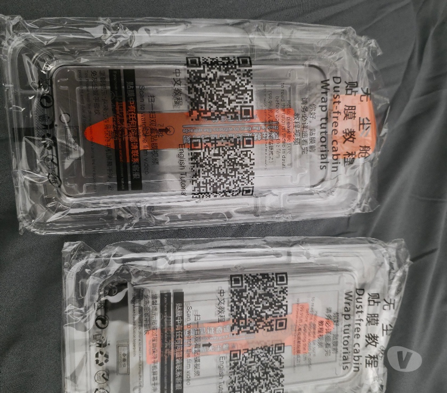 Mobile Phones Essex Chelmsford - Photos for iPhone 15 pro with Airpods pro 2 and accessiories