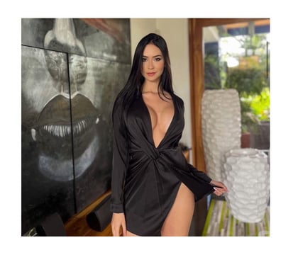 Escorts and Massages Biddenham Bedford - Photos for LUNA FIRSR TIME IN TOW ♥️ NO RUSH ♥️ PASSIONATE 🔥