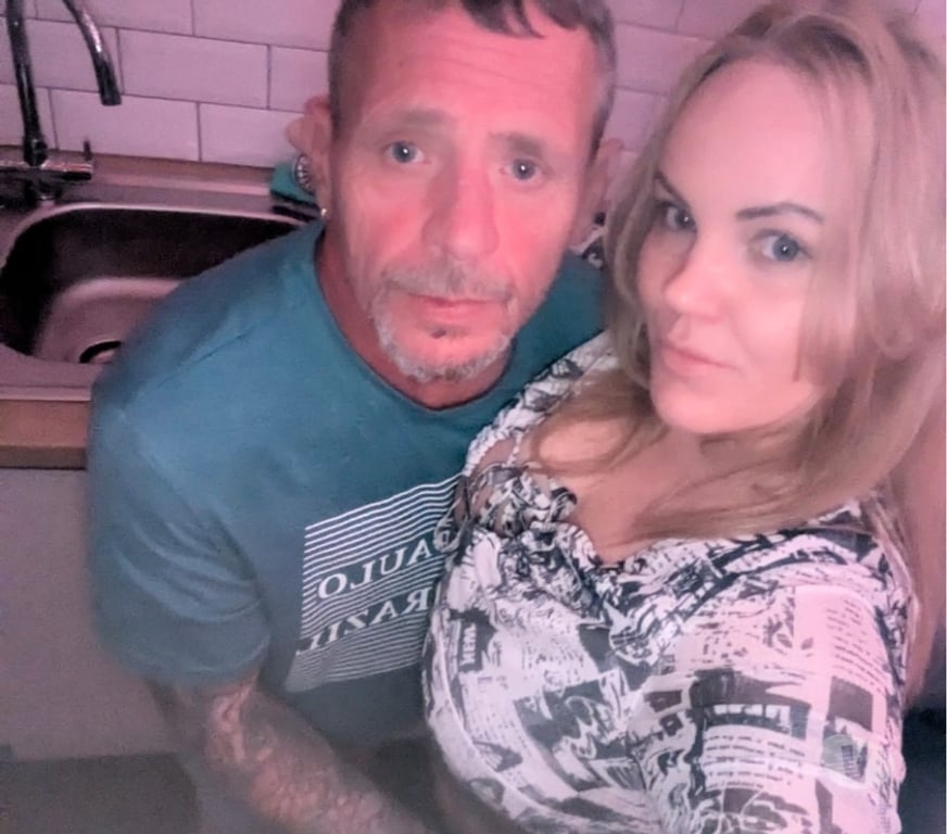 Escorts West Yorkshire Wakefield - Photos for Couple for couple females and males