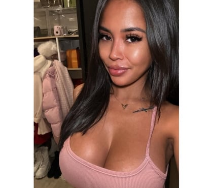 Escorts Bolton City Centre Bolton - Photos for Perola🌹🦋From Colo🍾P@rty🌹