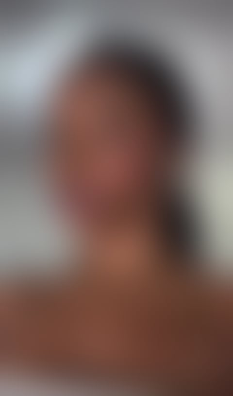 Escorts Staffordshire Stoke-on-Trent - 