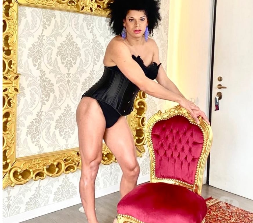 Trans Escorts North West London Harrow - Photos for adriana CD brazilian...beautiful