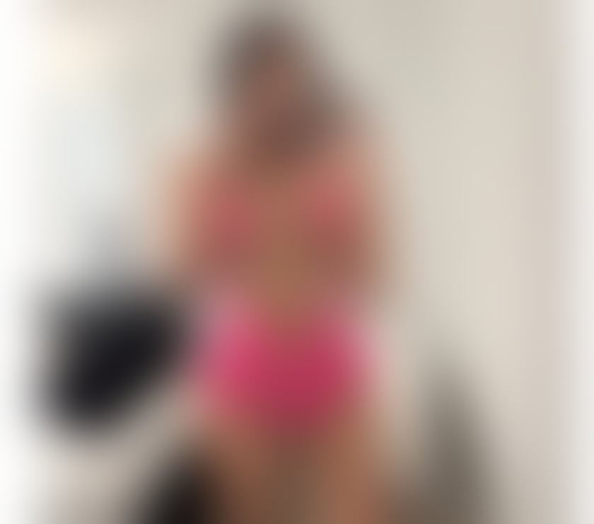 Escorts Aberdeen Aberdeen City Centre - Aberdeen - Photos for Lia brunette brazilian hot