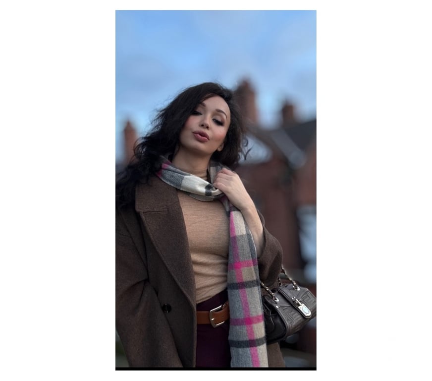 Trans Escorts Cheshire West and Chester Chester Business Park - Cheshire West and Chester - Photos for 🟪🟨SKILLED MATURE MILF TS .🟨.Fine lingerie !