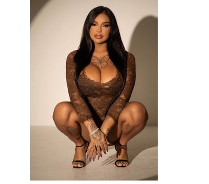 Escorts and Massages Liverpool City Centre Liverpool - Photos for 🍑🇧🇷 BIG BOTTOM BRAZILIAN TAINA 🇧🇷🍑