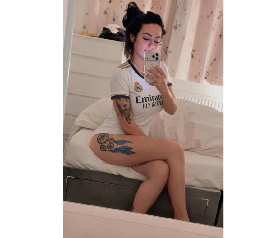 Escorts Kent Medway - Kent - Photos for 🇧🇷Bella big boobs party girl Brazilian🇧🇷