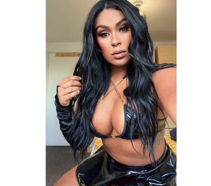 Escorts Barking Station East London - Photos for Luna 🤍 Calm, Discreet & Very Friendly