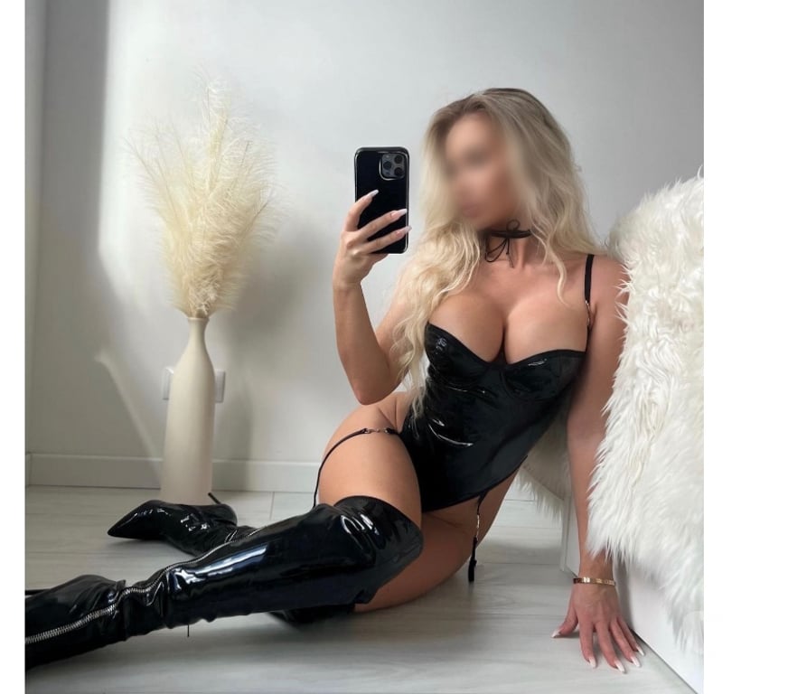 Escorts West London Hounslow - Photos for Victoria Only outcall ❤️