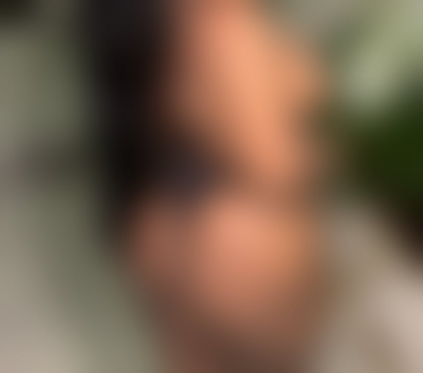 Escorts East London Havering - Photos for PARTY EBONY THICK LADY JUST BY THE STATION 💋