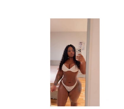 Photos for Stefanie📍 best gpe party girl💖