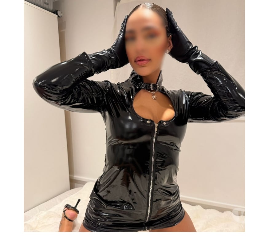 Escorts North West London Camden - Photos for LARISSA MISTRESS HERE FOR PLEASURE