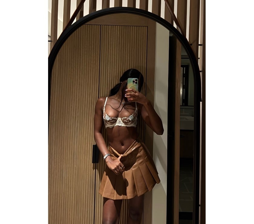 Escorts Leeds City Centre Leeds - Photos for Alyssa ❣️Brazilian hot 🔥 👅PARTY GIRL