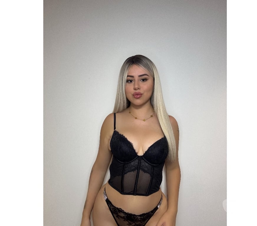 Escorts Hertfordshire St. Albans - Photos for Laura Blonde GPE🌼💝party girl 💋