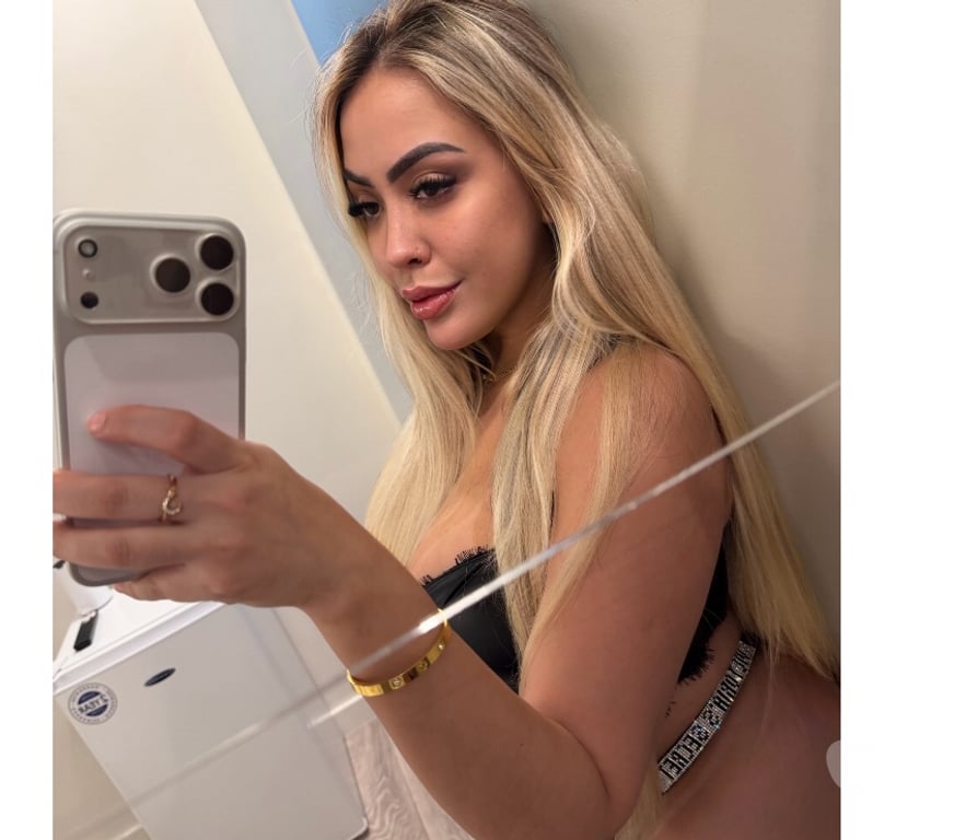 Escorts East London Canary Wharf - East London - Photos for JADE BLONDE 🇧🇷🔥😈