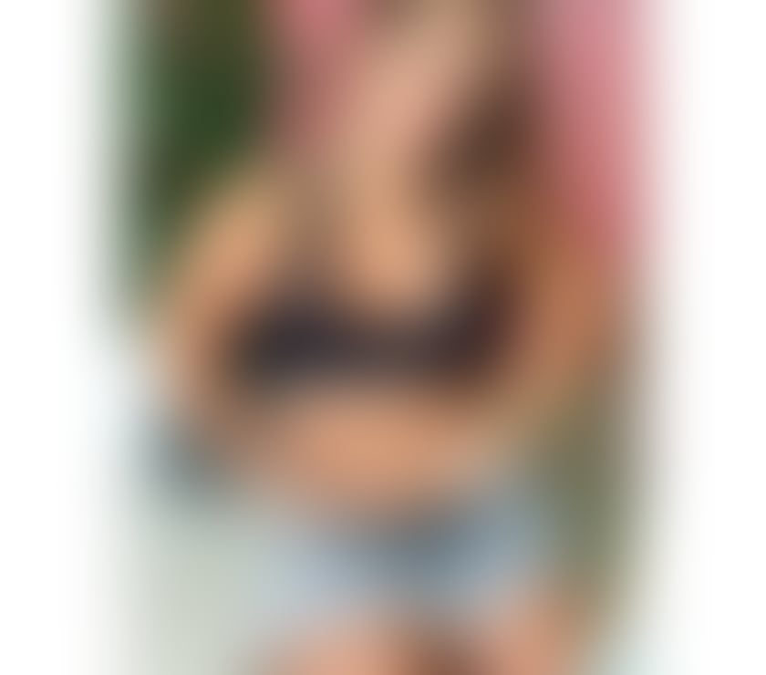 A MIDGET GIRL PARTY,OWO,GFE TEXT ME ❤️🥂