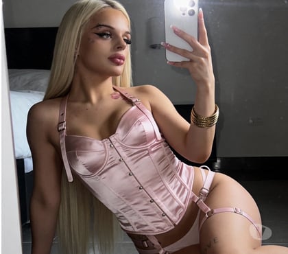 Trans Escorts Camden Town Camden - Photos for 5ft3 British TS Roxy