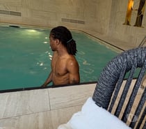 Distinguished Black gentleman, 6ft3